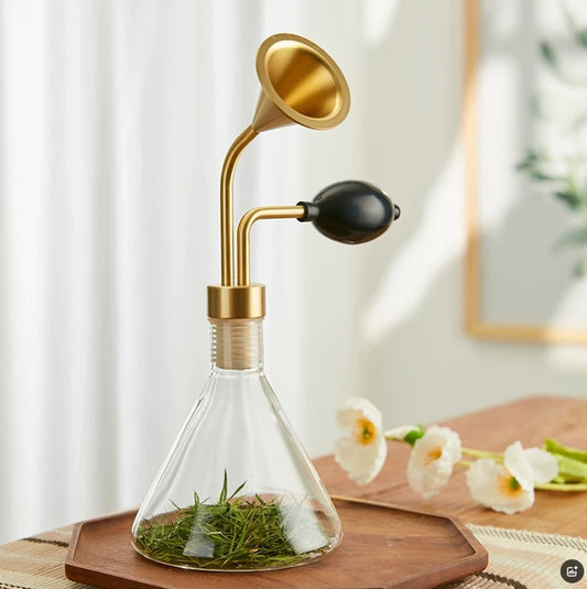 Yander Luma Pro 2.0 Brass & Glass Fragrance Bottle Display